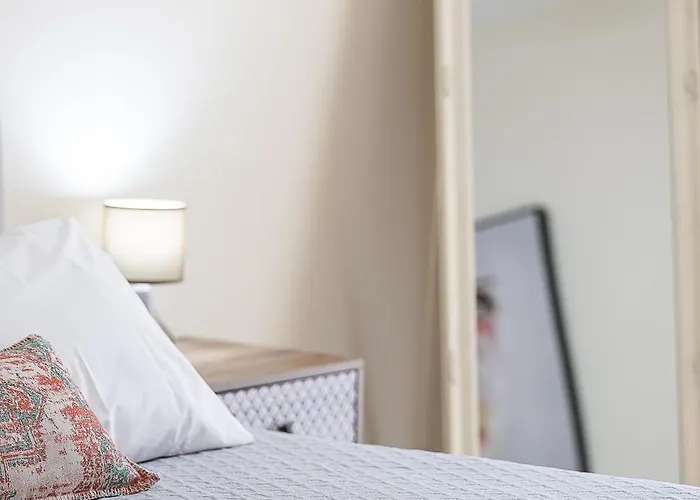 Вілла Hestia Grey With & Private Pool