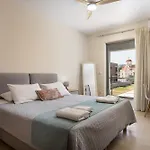 Villa Hestia Grey With & Private Pool *