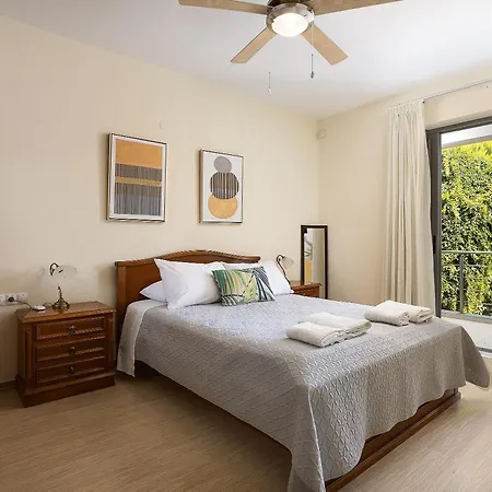 Hestia Grey Barefoot Escape 100M From Beach Vilă Rethymnon