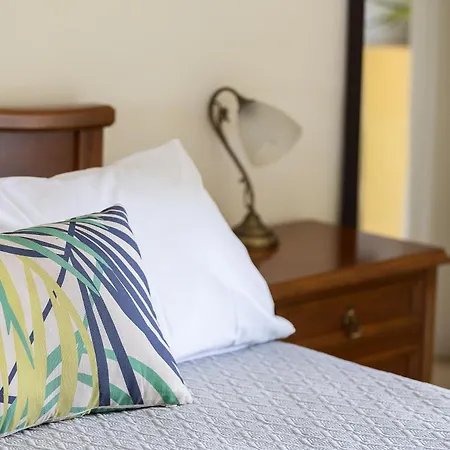 Hestia Grey Barefoot Escape 100M From Beach Vilă Rethymnon