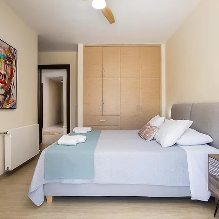 Luxury Hestia Grey With Private Pool *