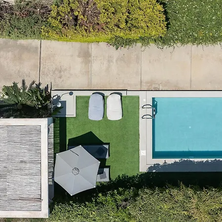 Luxury Hestia Grey With Private Pool *